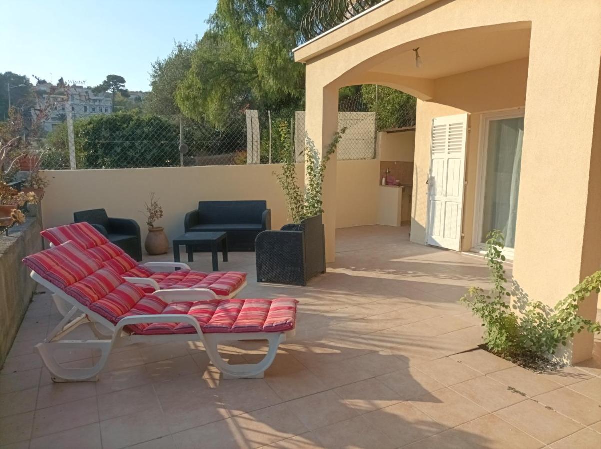 Tres Bel Appartement Entier Proche De La Mer 2 Chambres 1 Salon Валорис Екстериор снимка